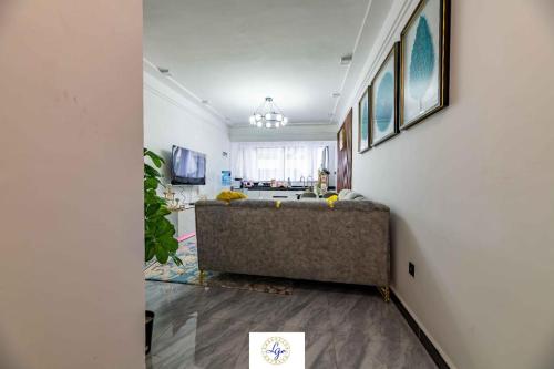 Elegant classy apartment with swimming pool fully equipped gym child play area and close proximity to shopping malls and great breathtaking views