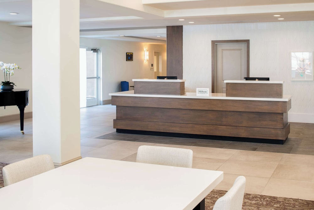 Hilton Garden Inn Fontana - photo 6