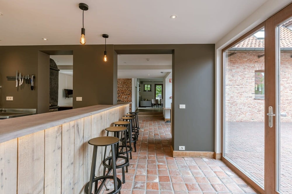 Charming Roger s Farm in Kortrijk, Belgium