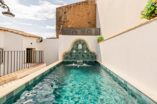 Casa Sierraverde Fuenteheridos by MSHOLIDAYS — 4-Star Luxury Hotel in Fuenteheridos, Spain