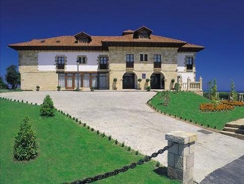 Hotel Valle De Arco in Santander, Spain