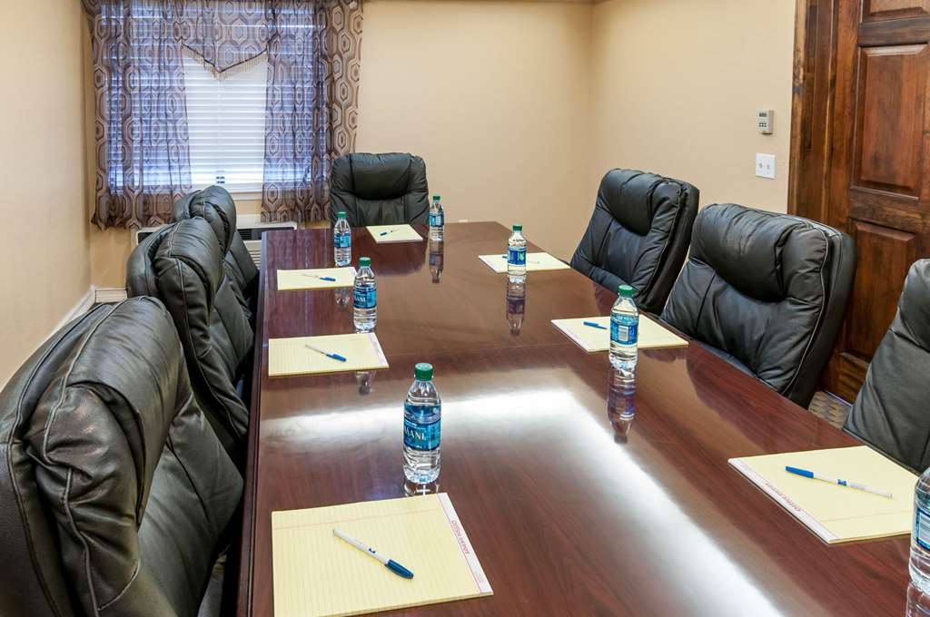 Comfort Inn North Conroe - photo 34