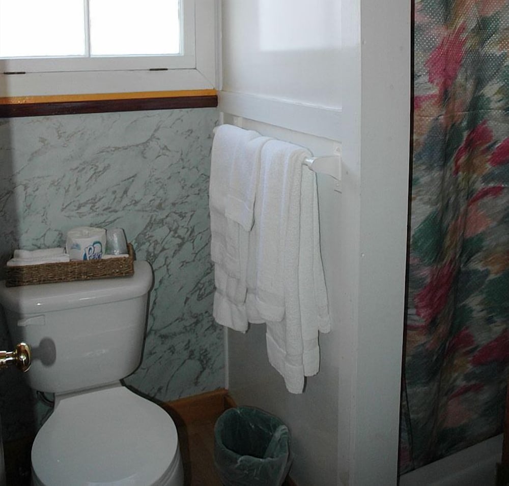 Channel Watefront Cottages - photo 84