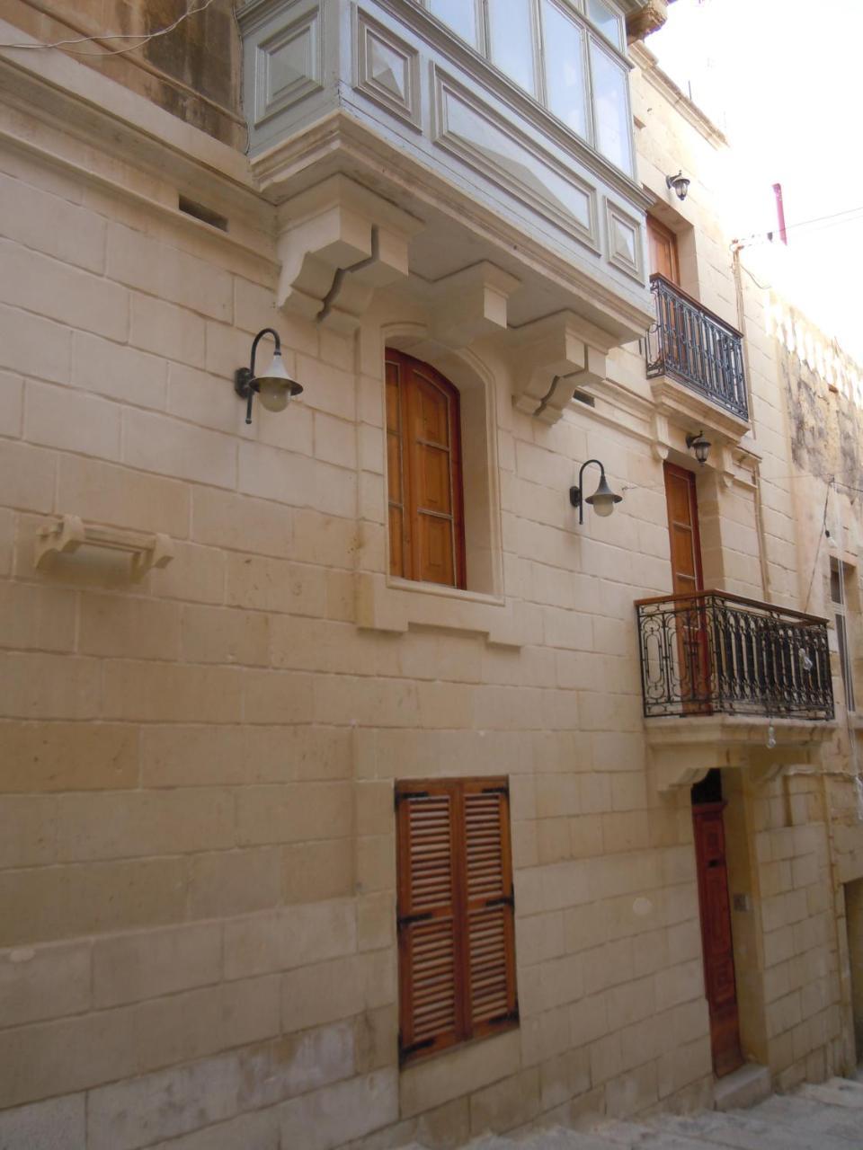 D House — Vittoriosa — photo 5
