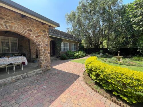 Lavender Cottage — 4-Star Luxury Hotel in None, South Africa