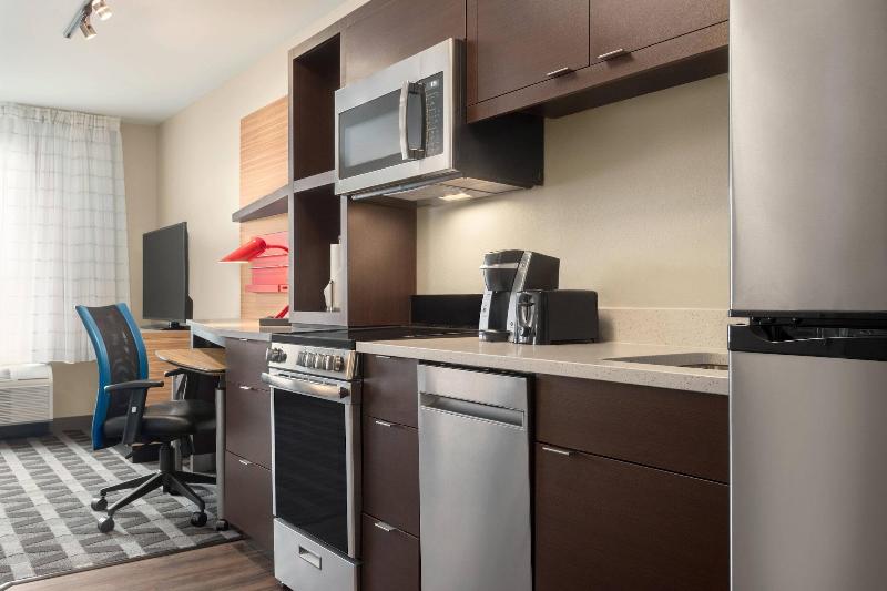TownePlace Suites by Marriott Janesville - photo 16