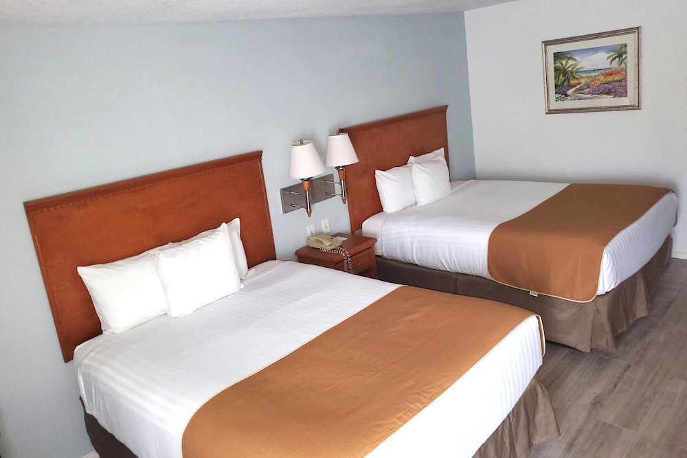 Coratel Inn & Suites by Jasper New Braunfels IH 35 EXT 189 - photo 9