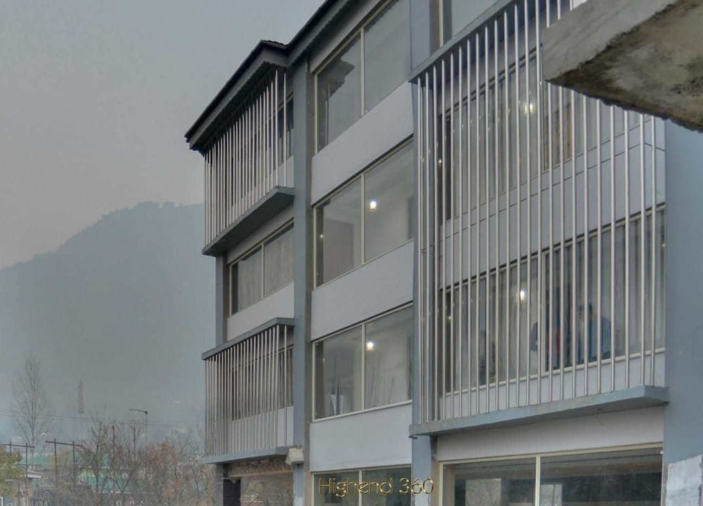 Hotel The Montreal Srinagar — hotel in Srinagar