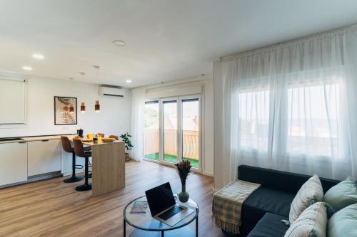 Almare Suites Aguadulce Vistas Al Mar in Aguadulce, Spain