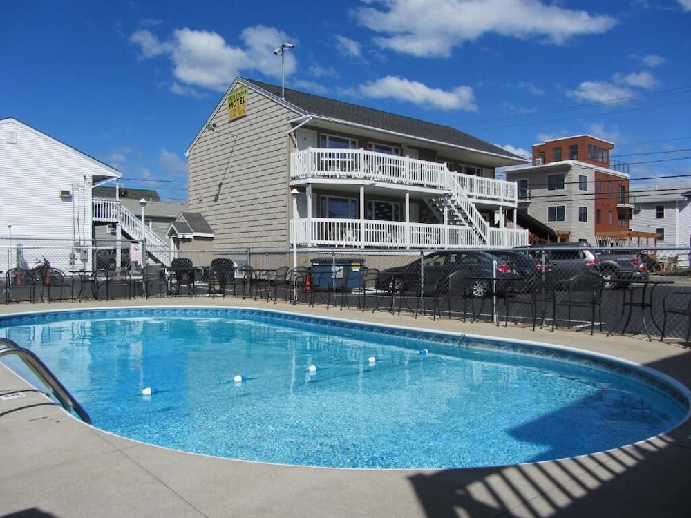 Green Dolphin Motel - photo 63