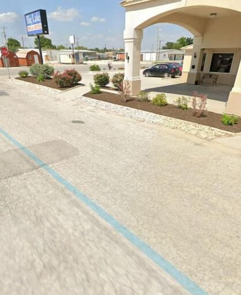 Big Lake Inn & Suites - photo 47
