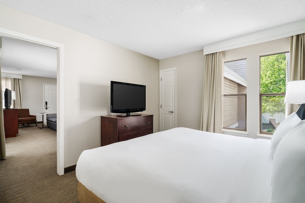 Residence Inn by Marriott Seattle Bellevue - photo 8