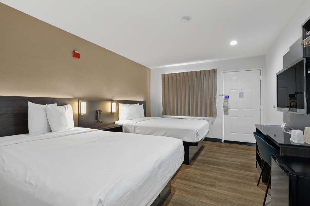 Studio 6 Suites Escondido CA - photo 18