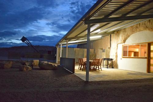 Dug Out B&B — 5-Star Luxury Hotel in Coober Pedy, Australia