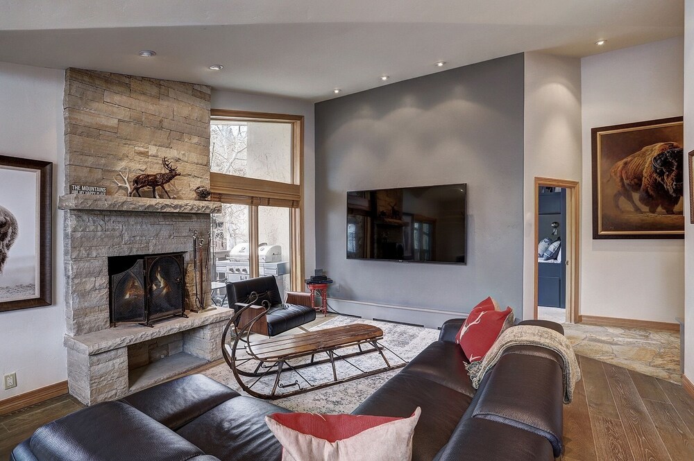 Riva Ridge C630 4 Br Condo — 4-Star Luxury Hotel in Vail, United States