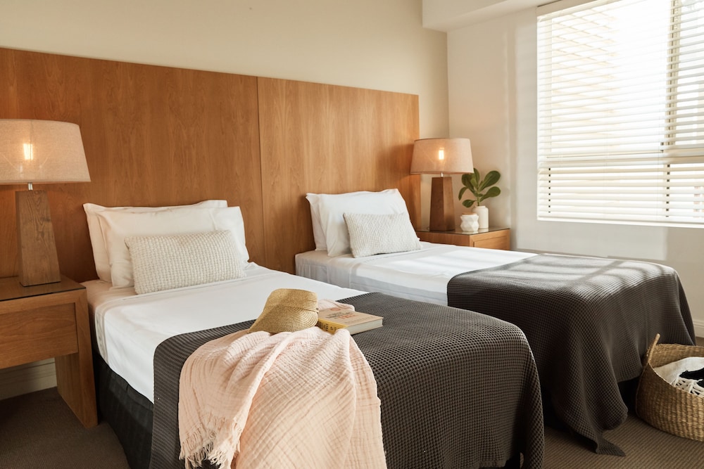 Sea Change Beachfront Apartments — Trinity Beach — photo 5
