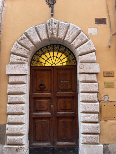 Divine Terrace Stylish Apartment St Peter Rome — 4-Star Luxury Hotel in Rome, Italy