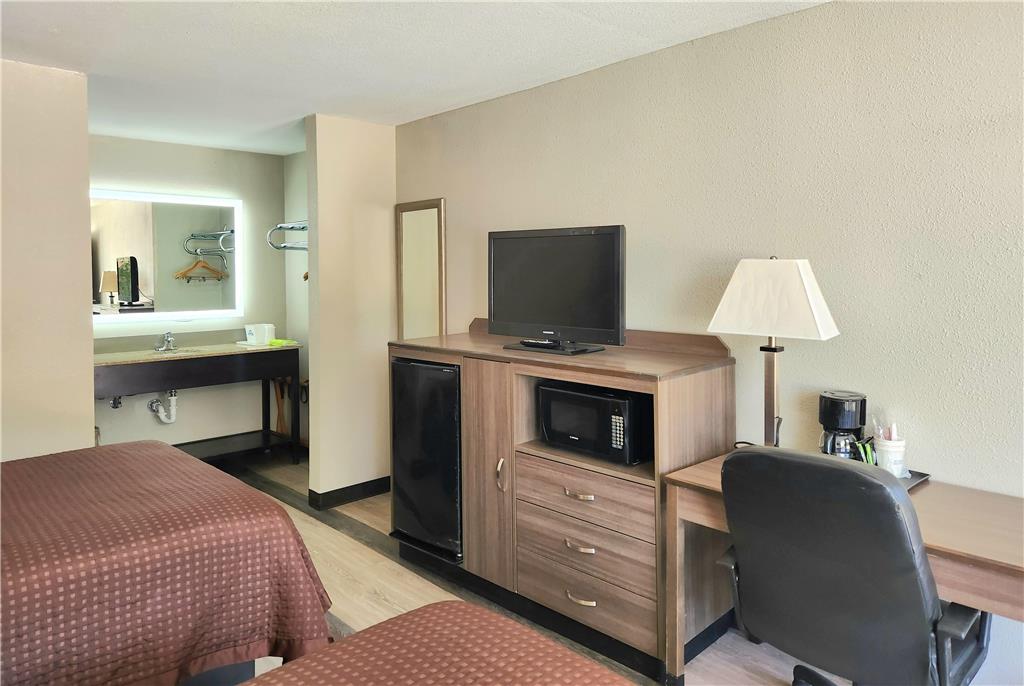 Days Inn by Wyndham Seguin TX - photo 13
