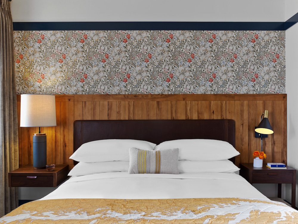 Hotel Revival Baltimore - photo 7