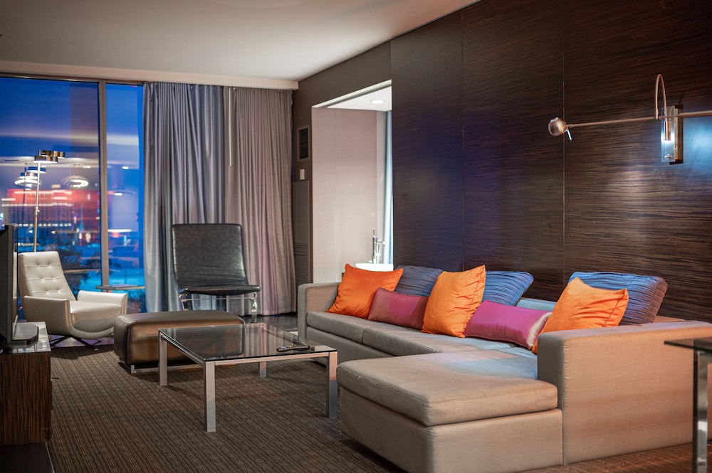 StripViewSuites at Palms Place Penthouses - photo 109