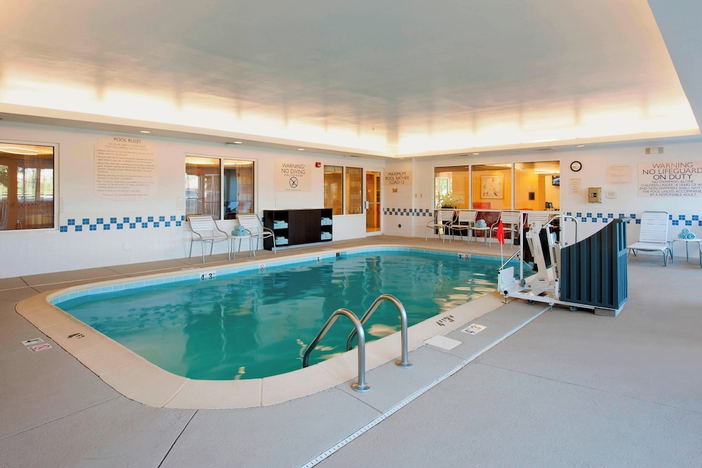 Fairfield by Marriott Inn & Suites Bloomington - photo 16