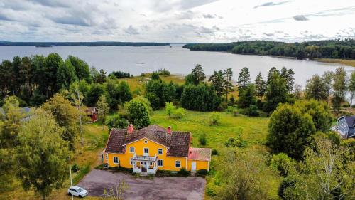 Seegut Hovmantorp — 4-Star Luxury Hotel in Hovmantorp, Sweden