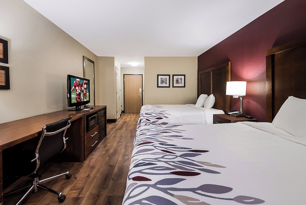 Red Roof Inn Newport News Yorktown - photo 19
