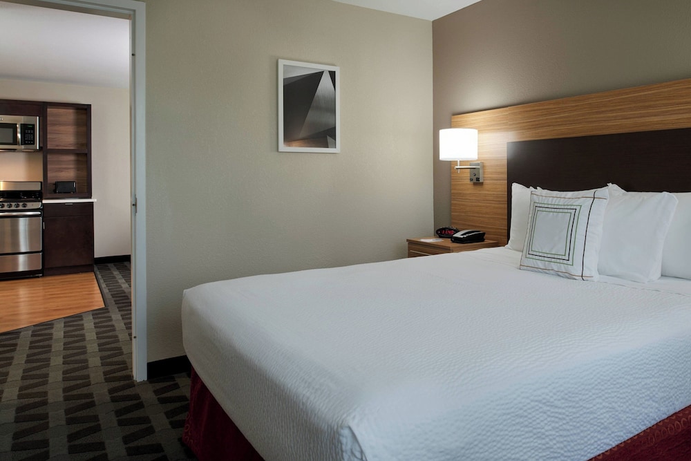 TownePlace Suites by Marriott Richmond - photo 8