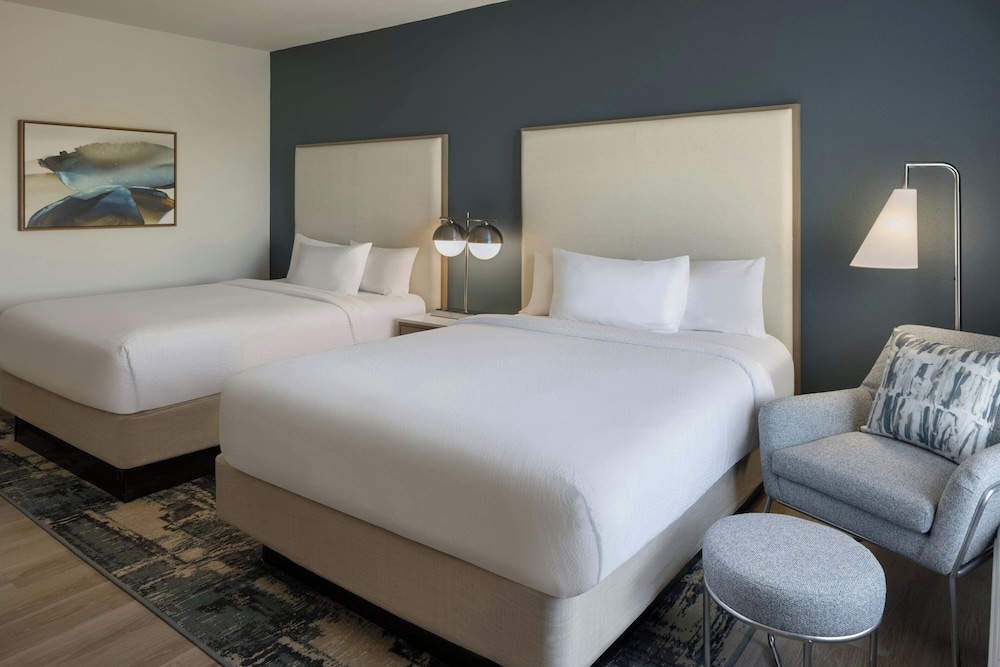Courtyard by Marriott Sandestin Grand Boulevard - photo 8