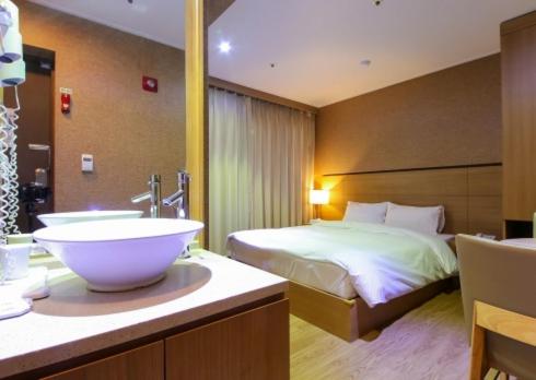 Stella Maris Hotel - carbon neutral hotel in Incheon