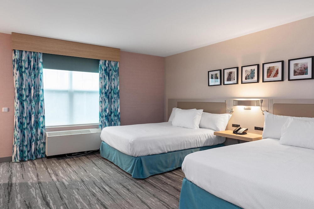Hilton Garden Inn Auburn - photo 10