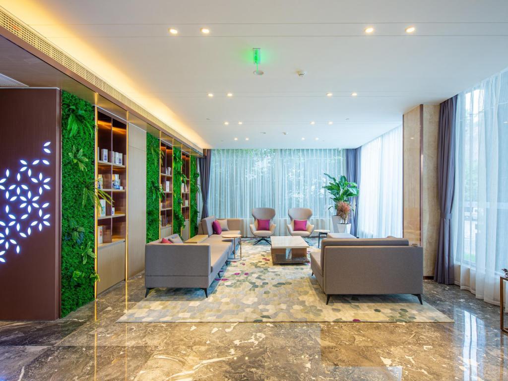 Lavande Hotel — 4-Star Luxury Hotel in Leshan, People's Republic of China