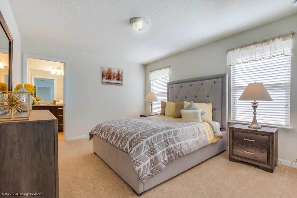 H8875 Ultimate Brand new 8bedroom 6bathroom Resort - photo 7