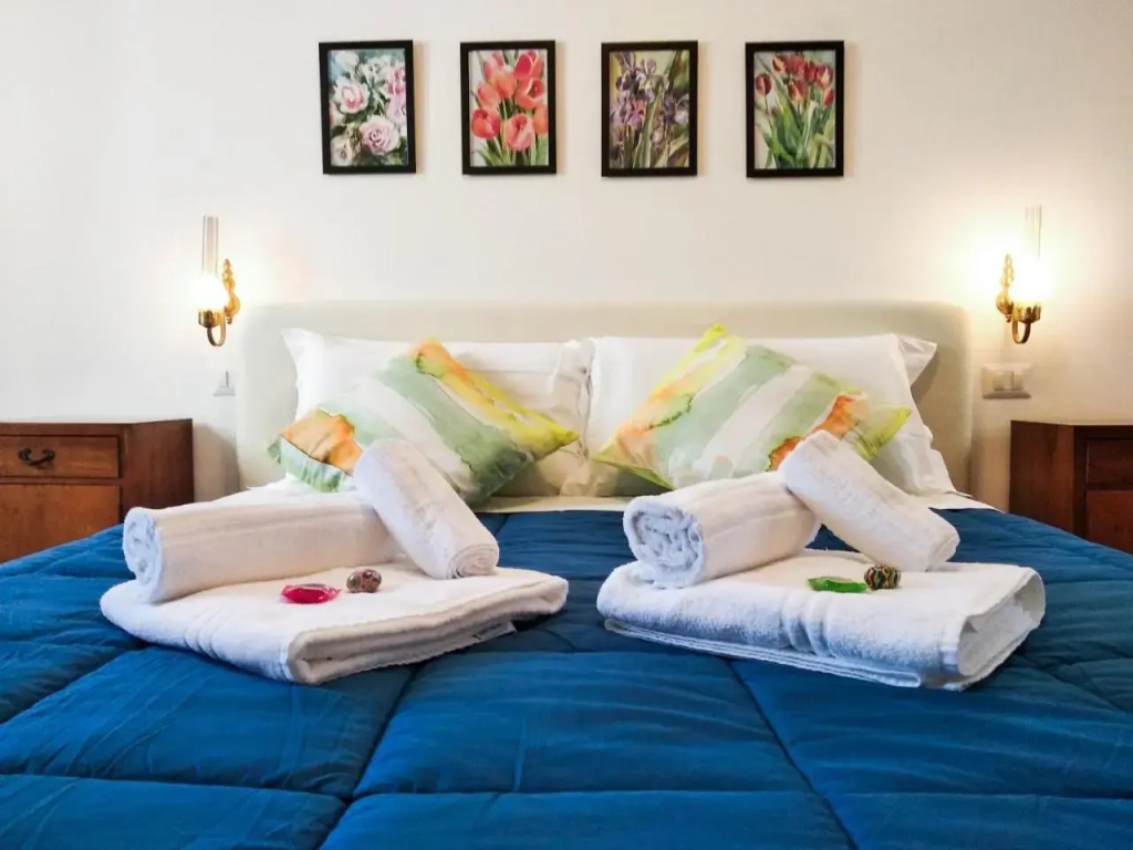 Casa Scotty 2 — 4-Star Luxury Hotel in Ancona, Italy