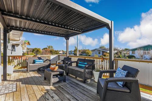 Mountain View Nelson Holiday Home — 4-Star Luxury Hotel in Nelson, New Zealand