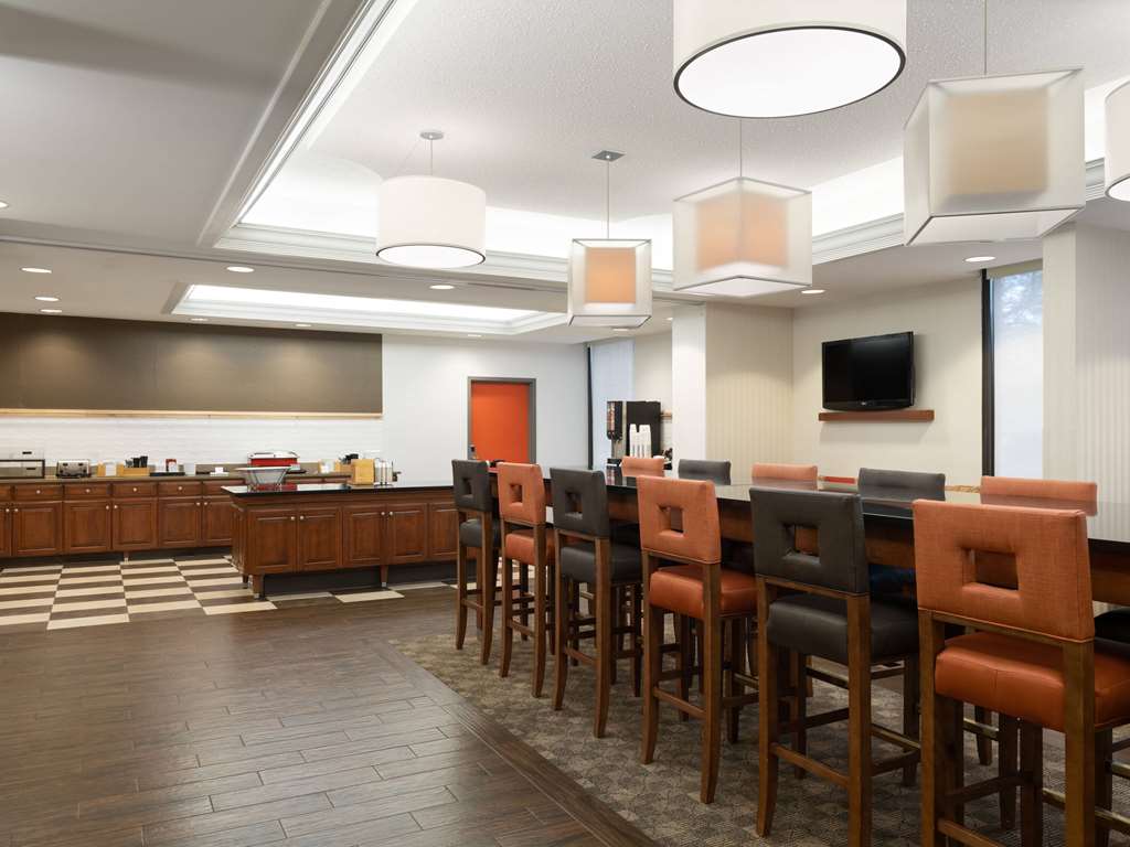 Wingate by Wyndham St. Louis Airport - photo 26