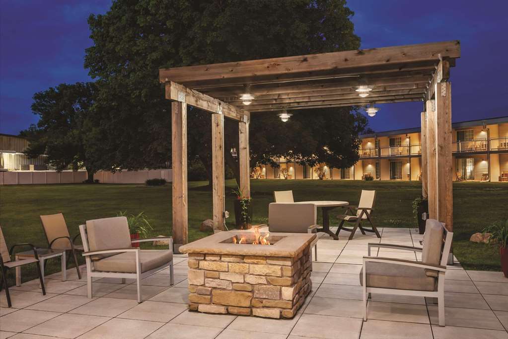 Country Inn & Suites by Radisson Woodbury MN - photo 25