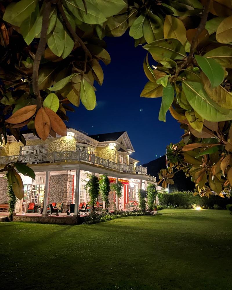 Karan Mahal in Srinagar, India