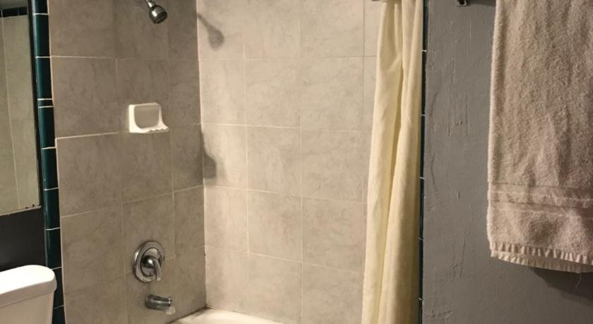 Vince's Motel — hotel in West Sacramento