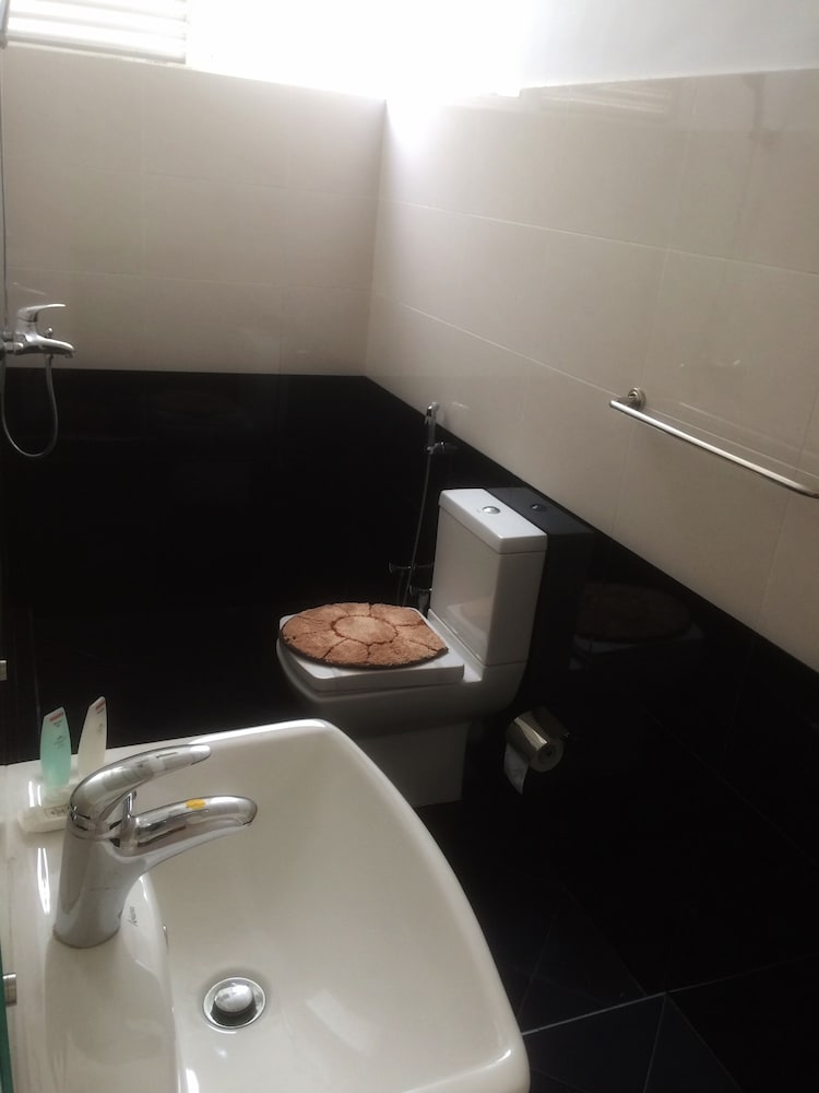 Empire Valley Hotel — Kandy — photo 5