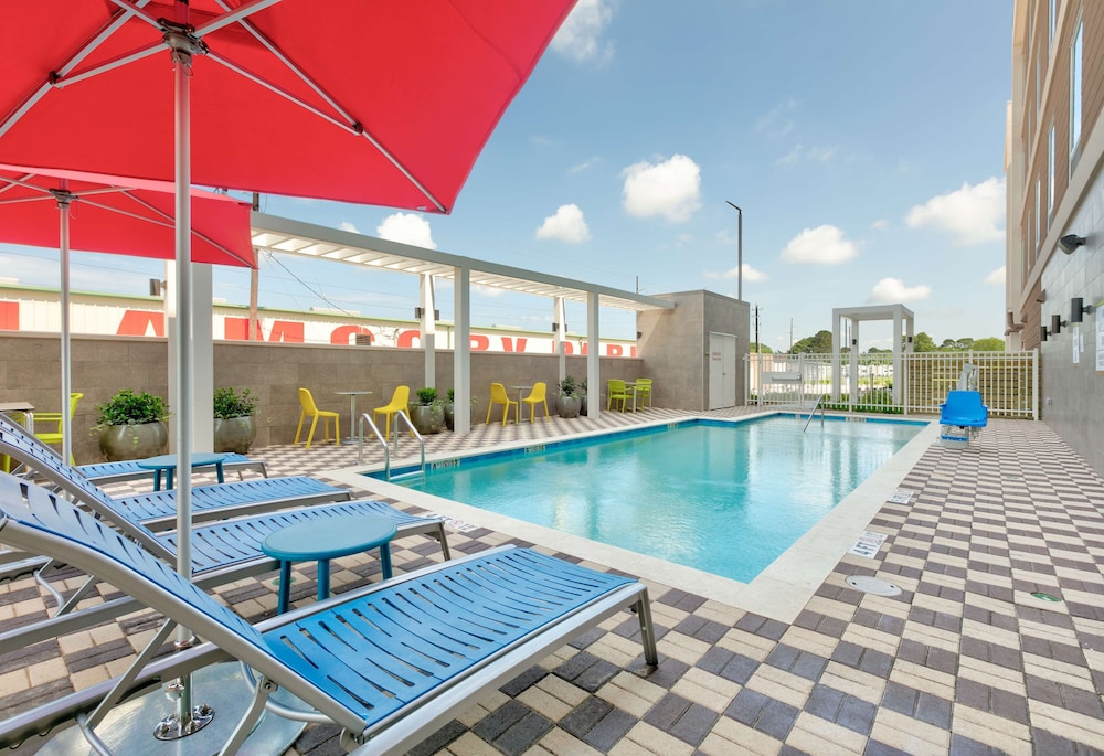 Home2 Suites by Hilton El Campo - photo 21
