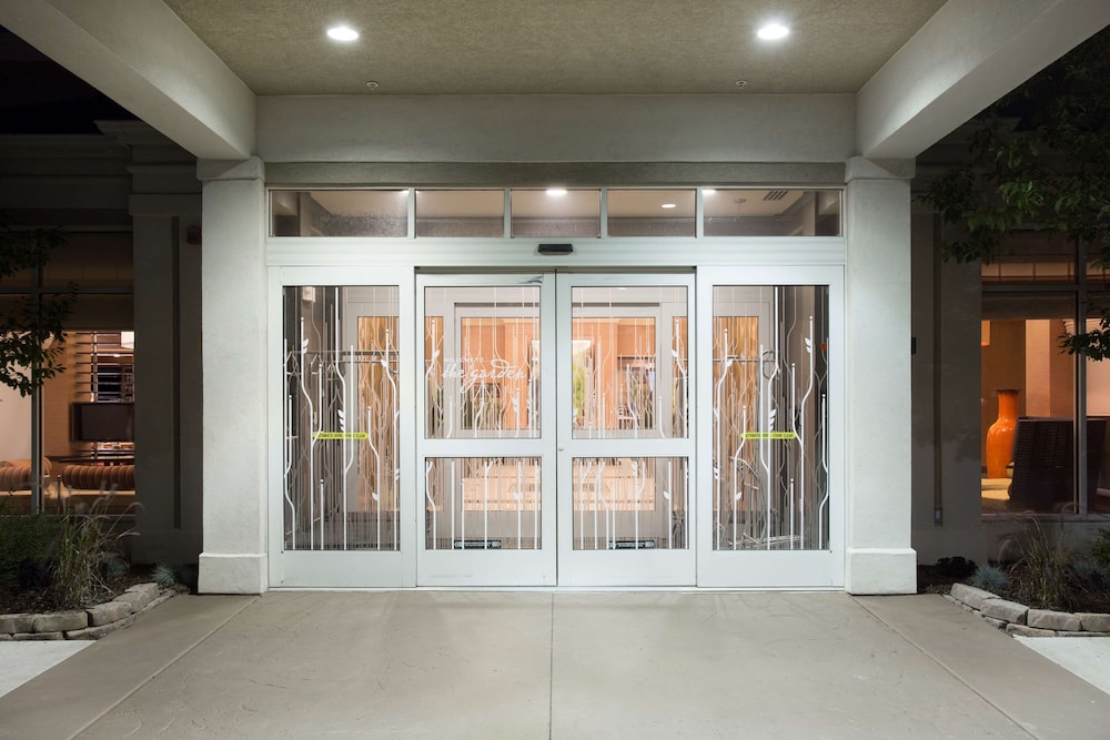 Hilton Garden Inn Salt Lake City Layton - photo 40
