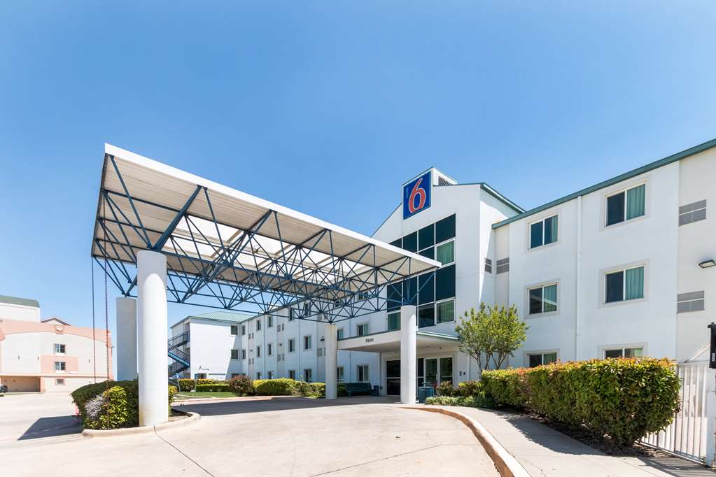 Motel 6 Irving TX DFW Airport North - photo 3