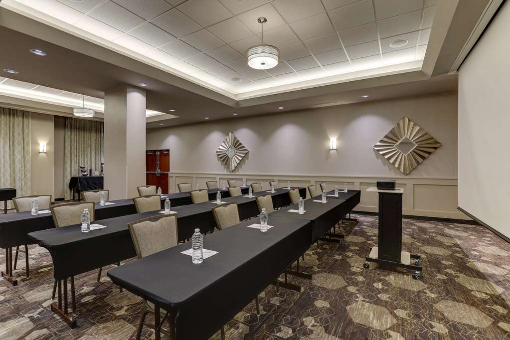 Drury Inn & Suites Cincinnati Northeast Mason - photo 27