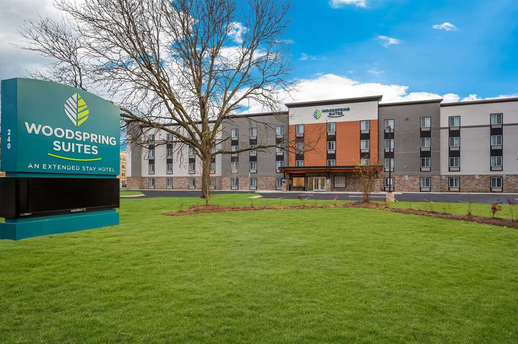 WoodSpring Suites Dearborn Detroit — Dearborn — photo 3