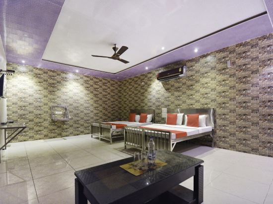 Hotel Interior/Public Areas