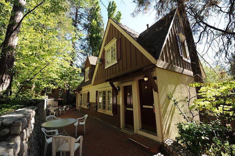 Saddleback Inn at Lake Arrowhead - featured photo