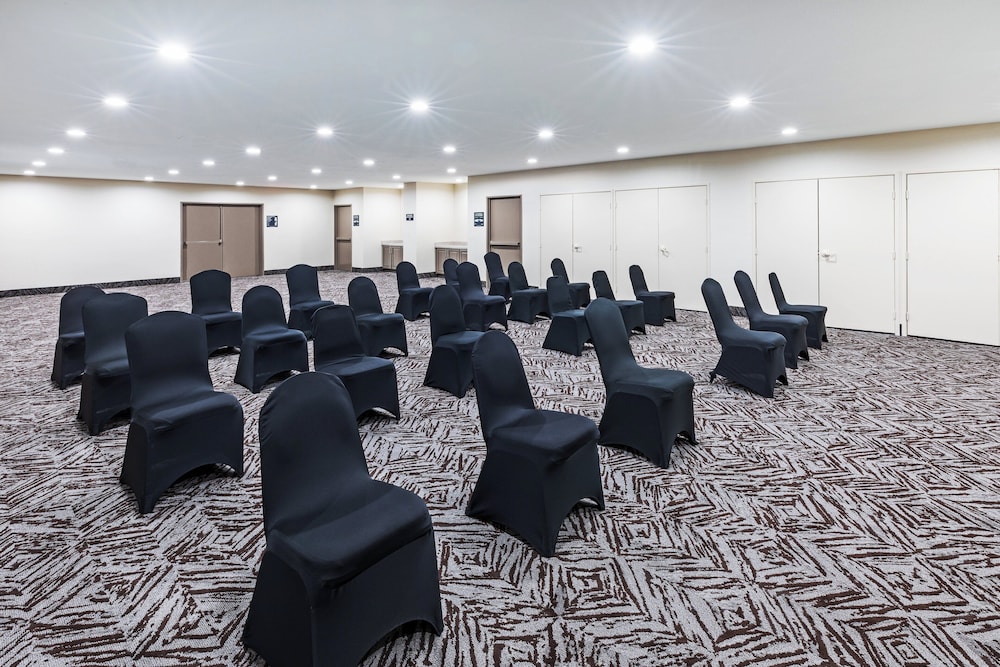 Candlewood Suites DFW Airport North Irving by IHG - photo 46