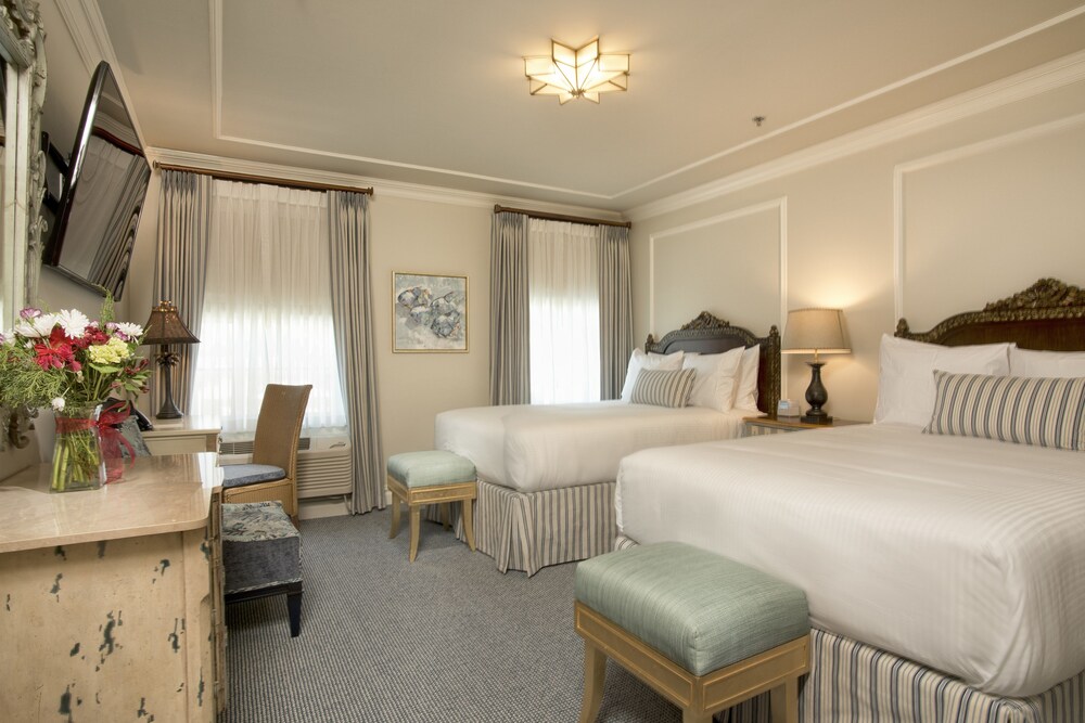 Old Town Bluffton Inn - photo 34