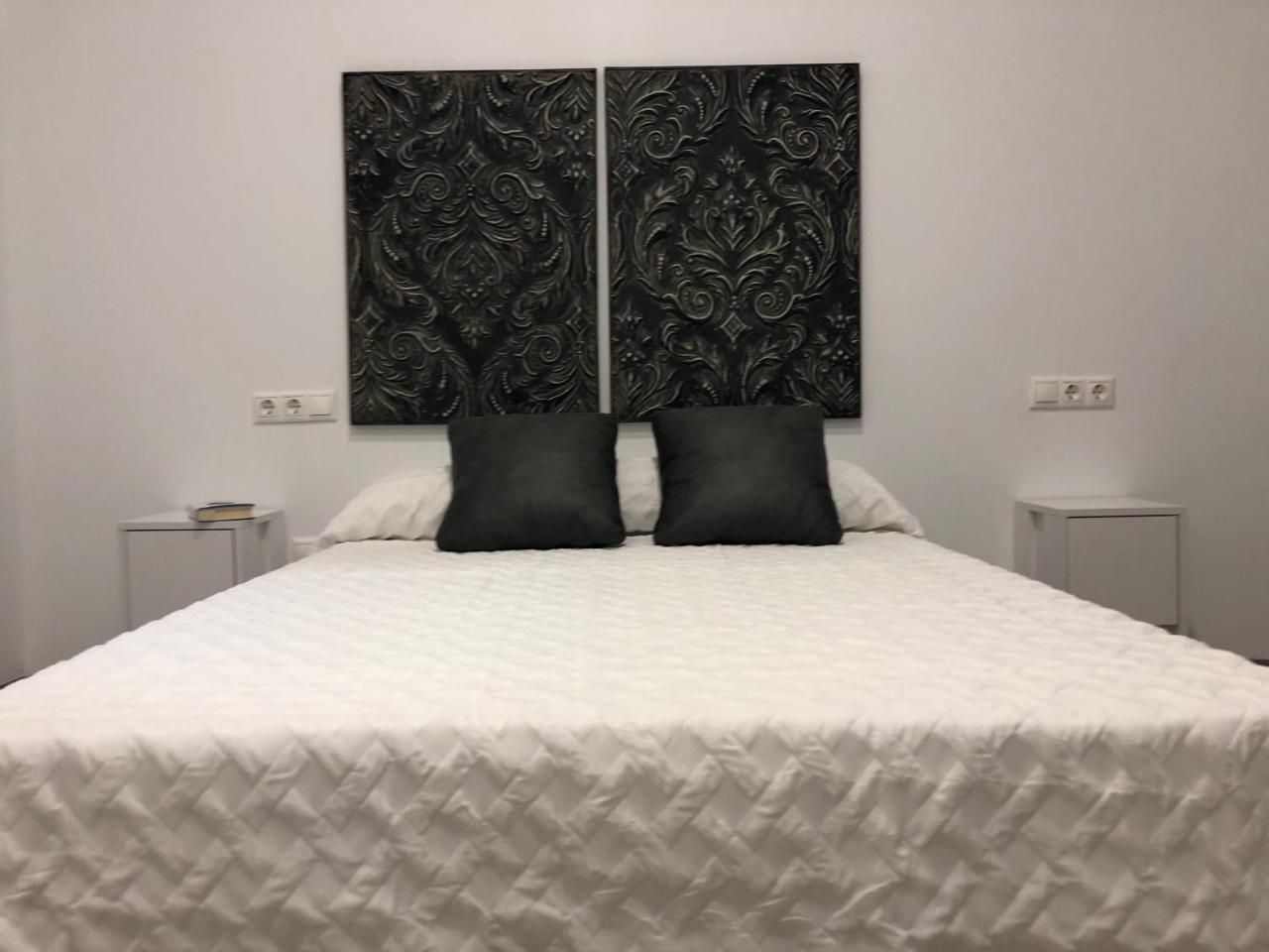 Apartamentos Turisticos Conil Luz — 4-Star Luxury Hotel in Conil De La Frontera, Spain